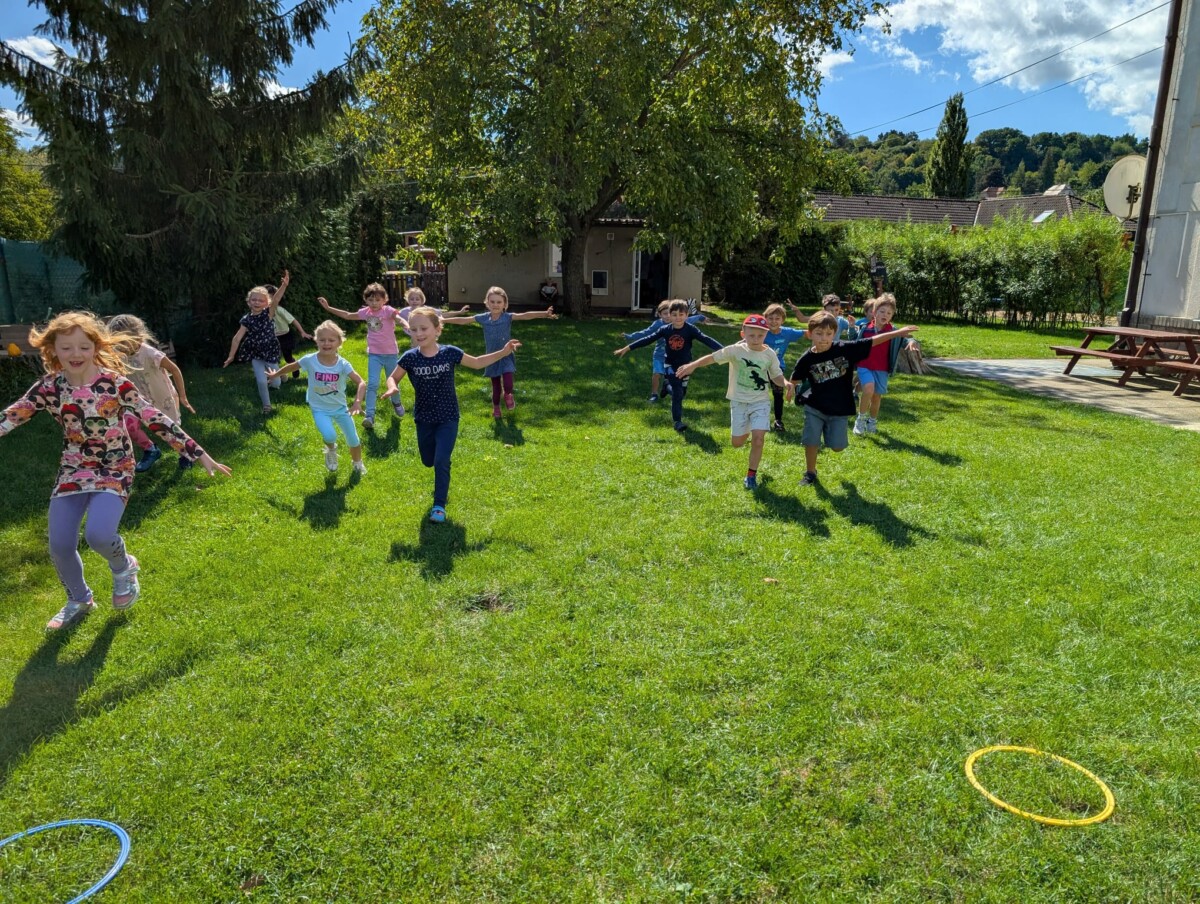 Featured image for “Soukromá škola, školka… co dál? Kdy děti nejvíc potřebují naši pozornost?”
